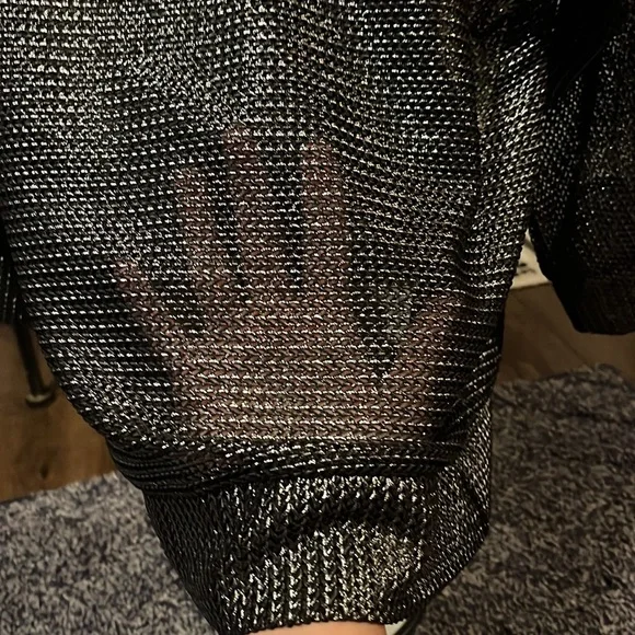 Ruby Rd. Woman’s Top - Picture 5 of 8